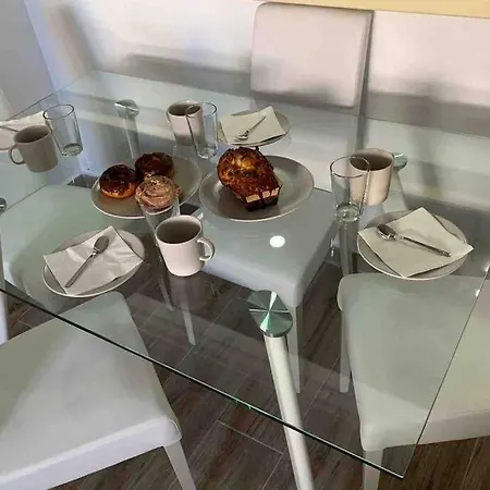 Apartamento En Edificio Caracas En Apartment